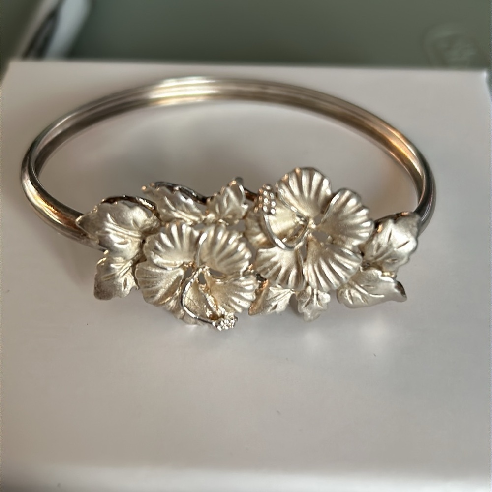 Sterling Silver Hibiscus Bangle bracelet